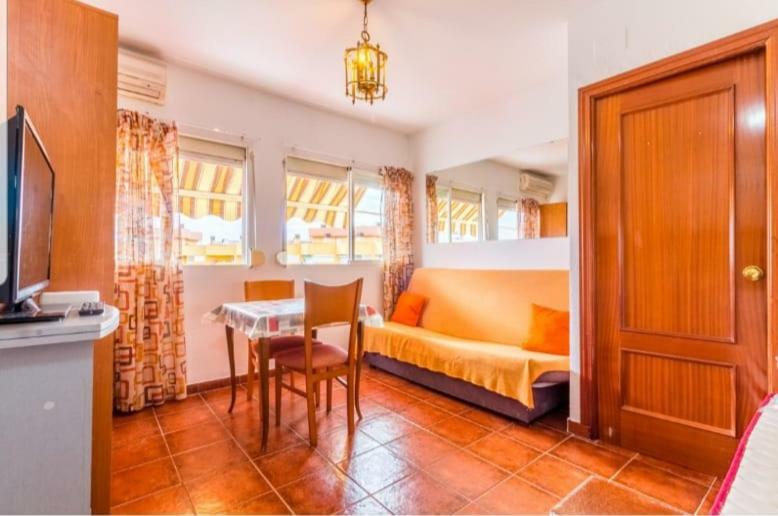 Estudio Con Vistas En Torremolinos Exterior foto
